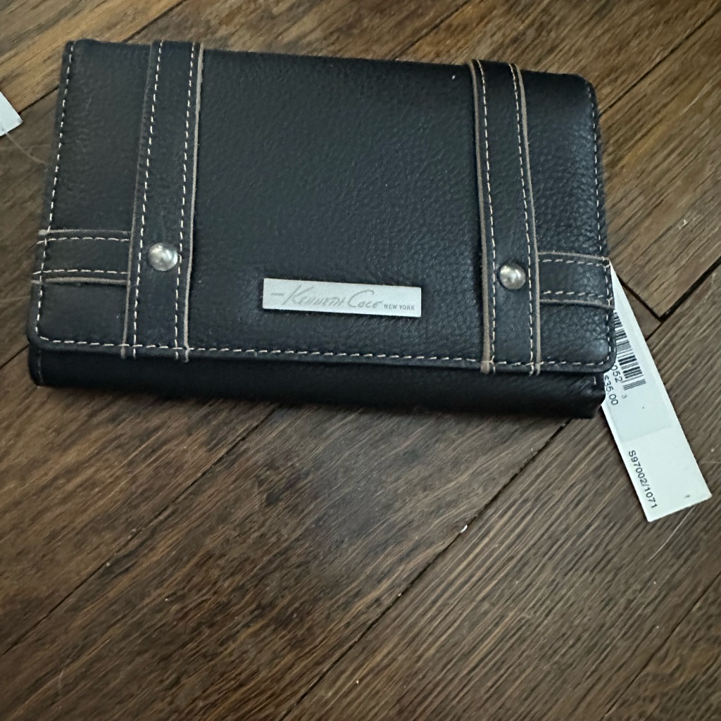Kenneth Cole Wallet Brand New